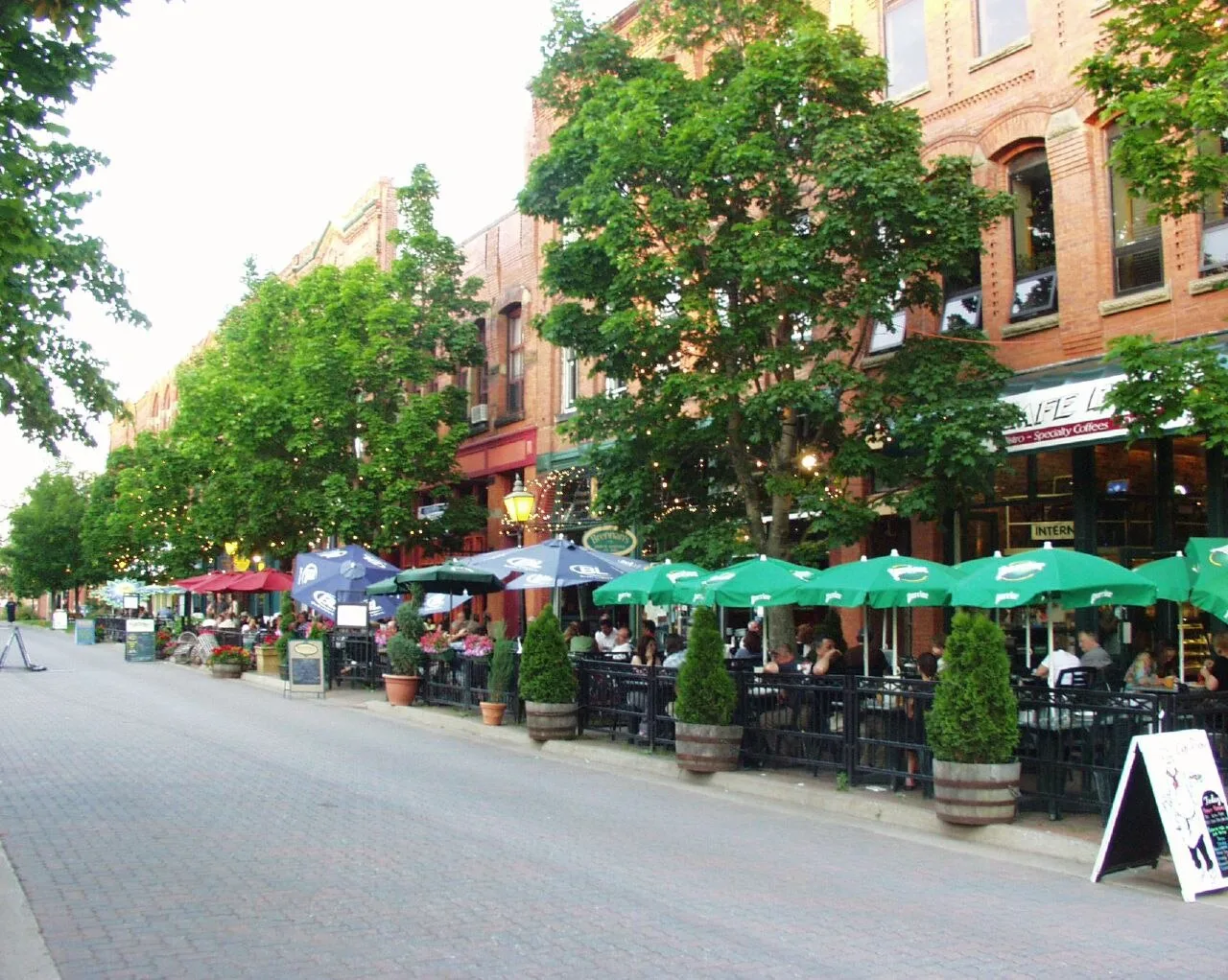 Victoria Row
